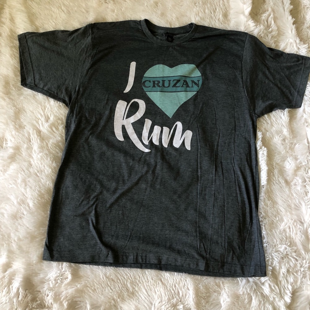 Men’s Cruzan Rum Gray Tee XL